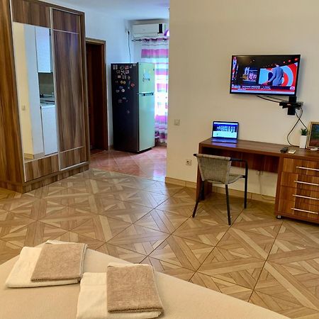 Axenia Hotel 尤塔哈 外观 照片