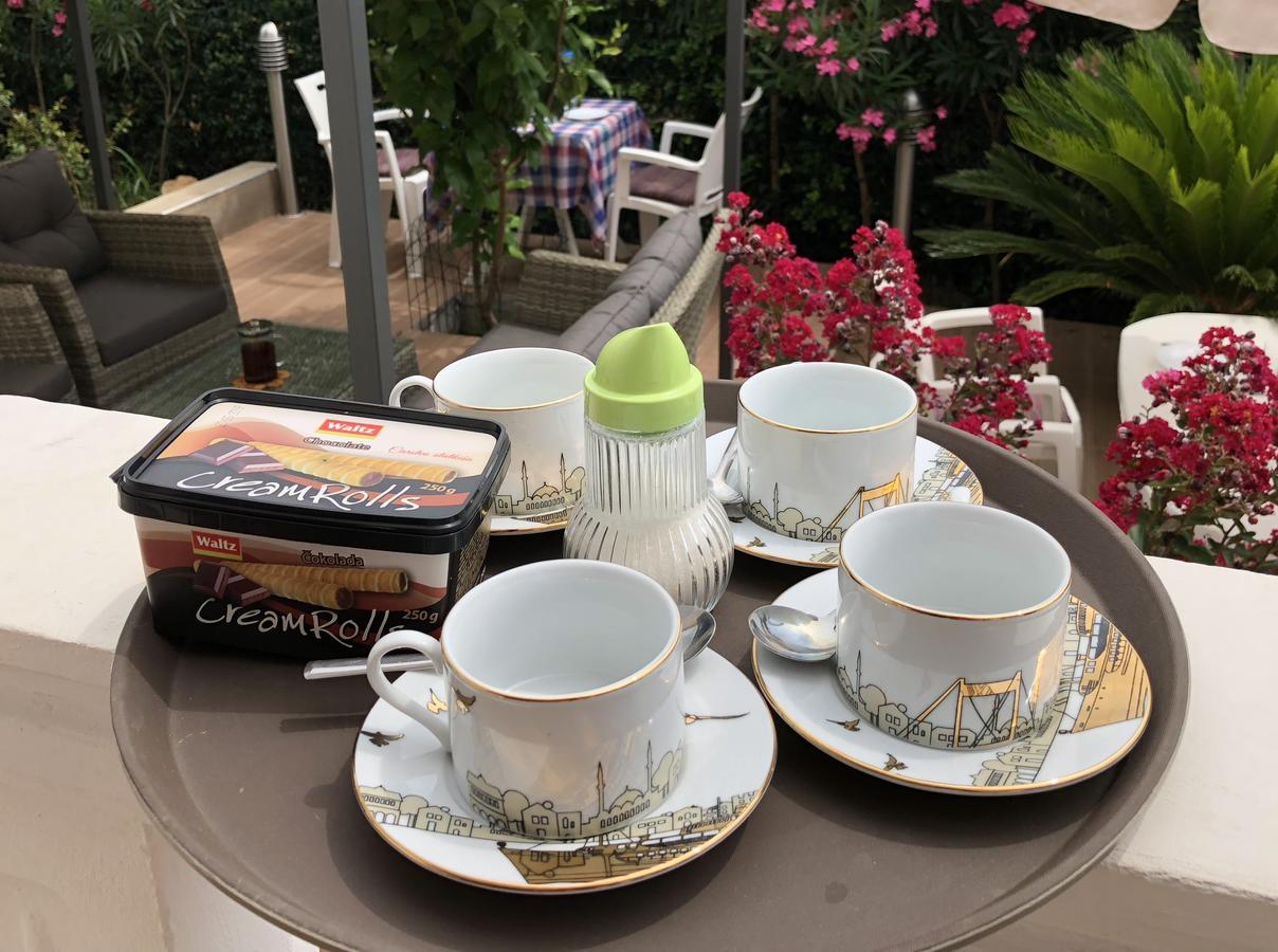 Axenia Hotel 尤塔哈 外观 照片